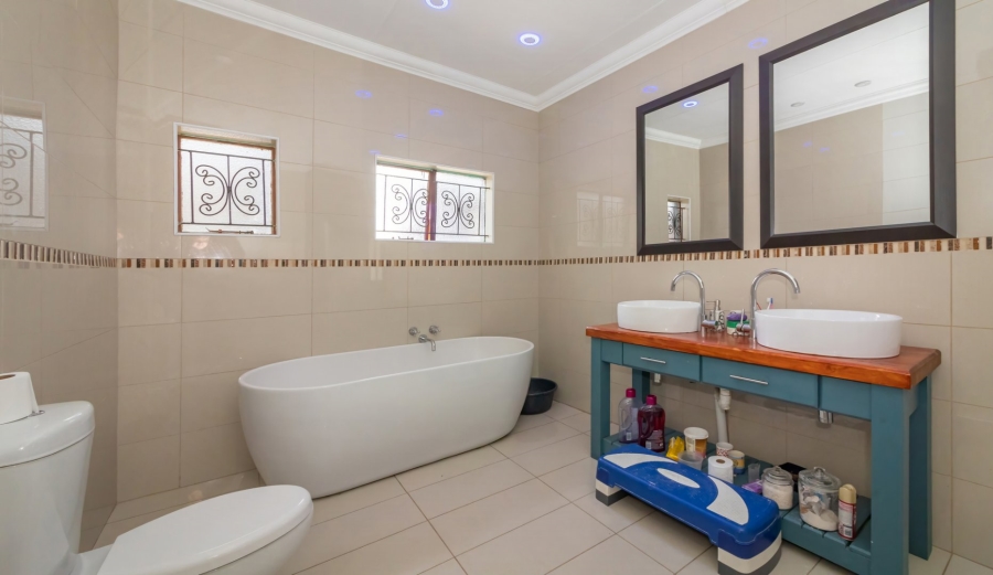 3 Bedroom Property for Sale in Maokeng Free State